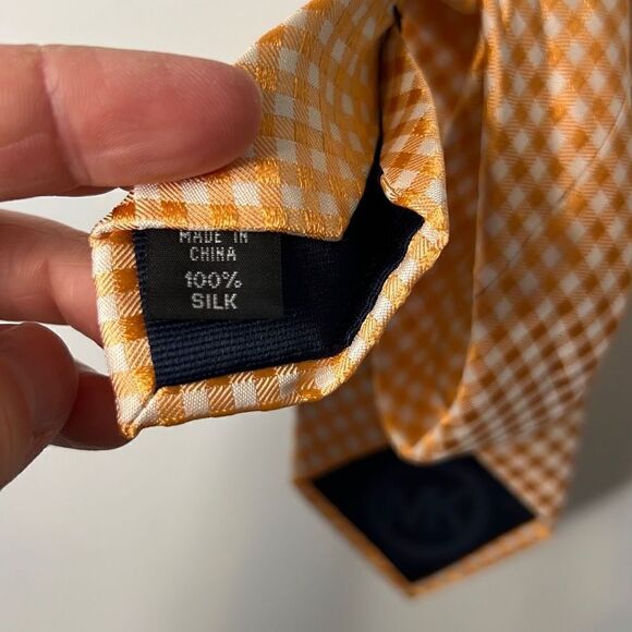 Michael Kors Mens Orange Gingham Print Neck Tie 100% Silk Great Gift - Picture 6 of 7